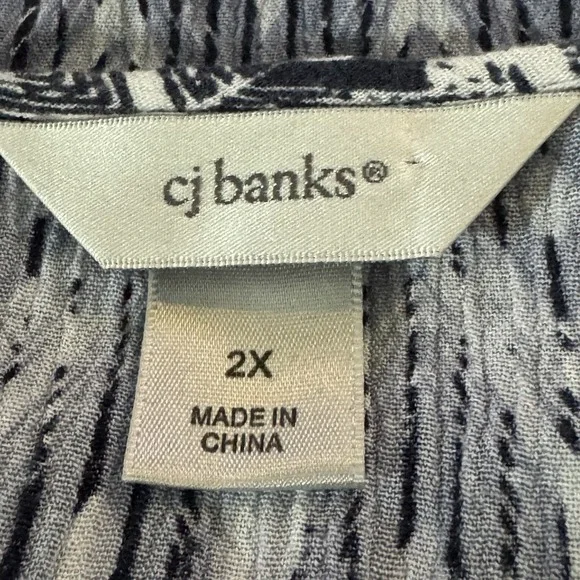 CJ Banks 2X Shirt Top Blue Geometric Short Sleeve Keyhole Scoop Neck Tunic Knit - Picture 5 of 7